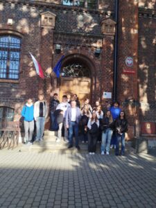 Zamiast podręcznika – sala rozpraw. 4b z wizytą w sądzie Rejonowym w Malborku